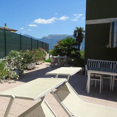 Vakantiehuis Casa Piccini Garden By Gardadomusmea